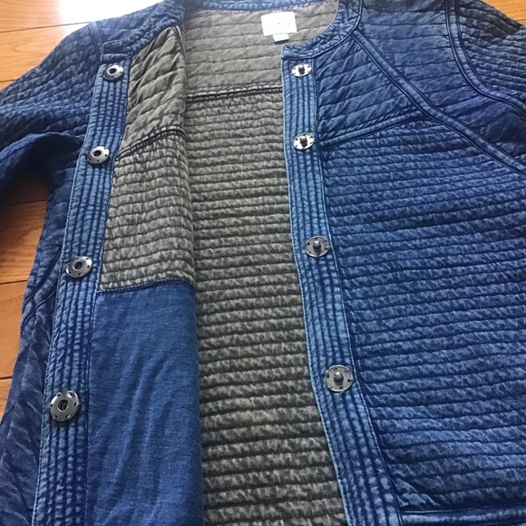 Jacket - Picture 4 of 12